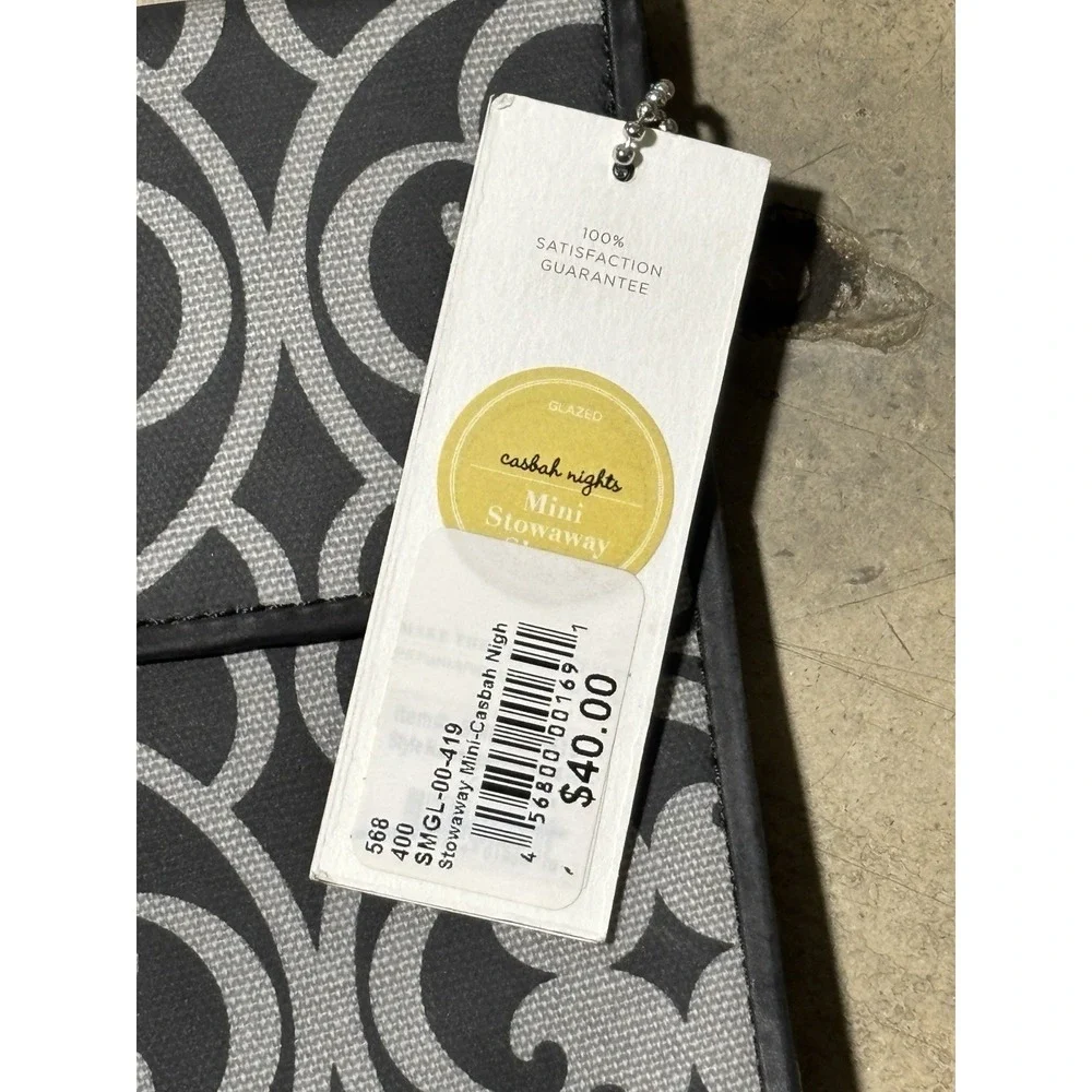 NEW Petunia Pickle Bottom Mini Stowaway Tablet Sleeve